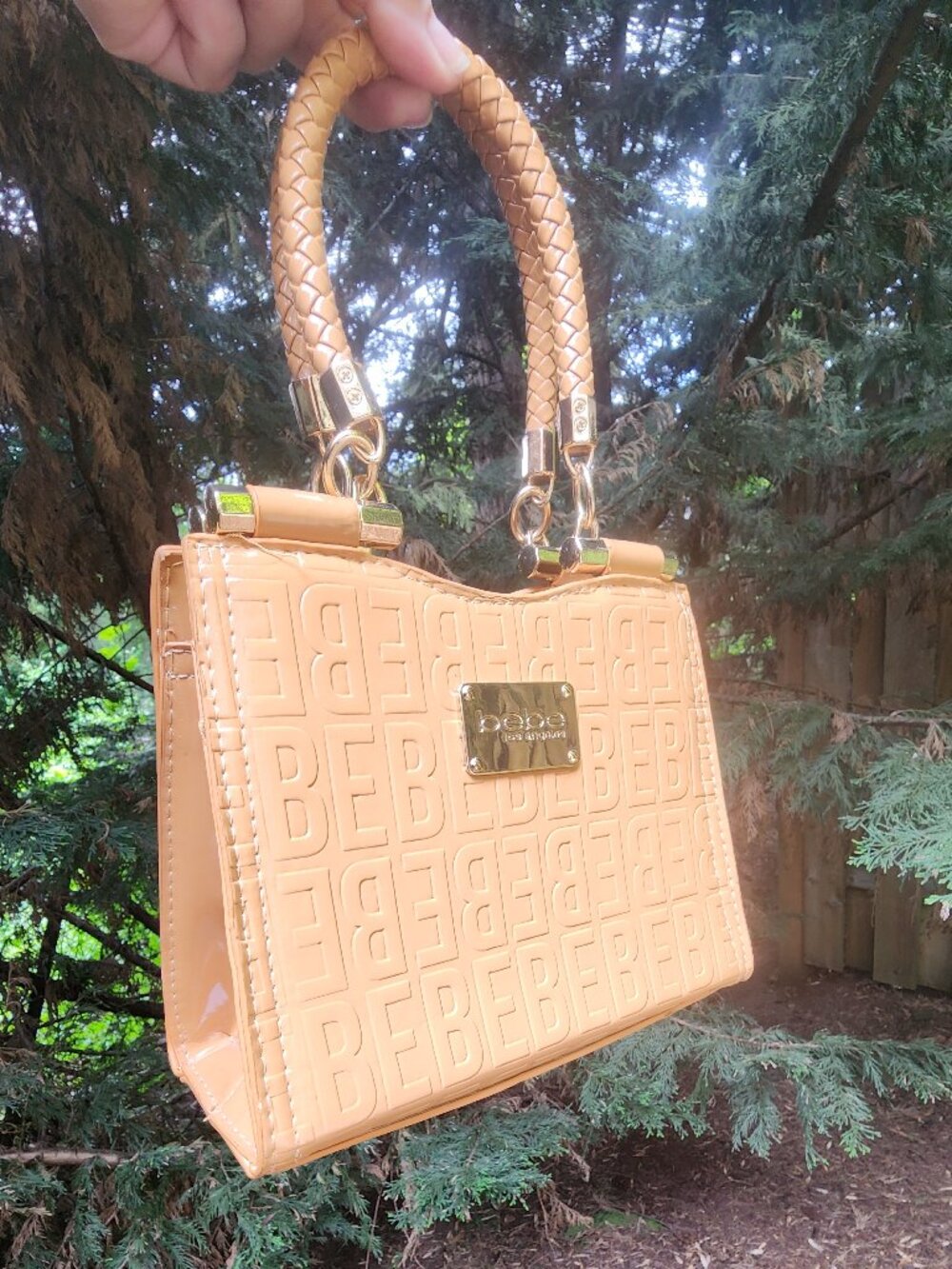 *NWOT* BEBE Women's Small Caramel Patent dual handbag & crossbody purse - Picture 2 of 16